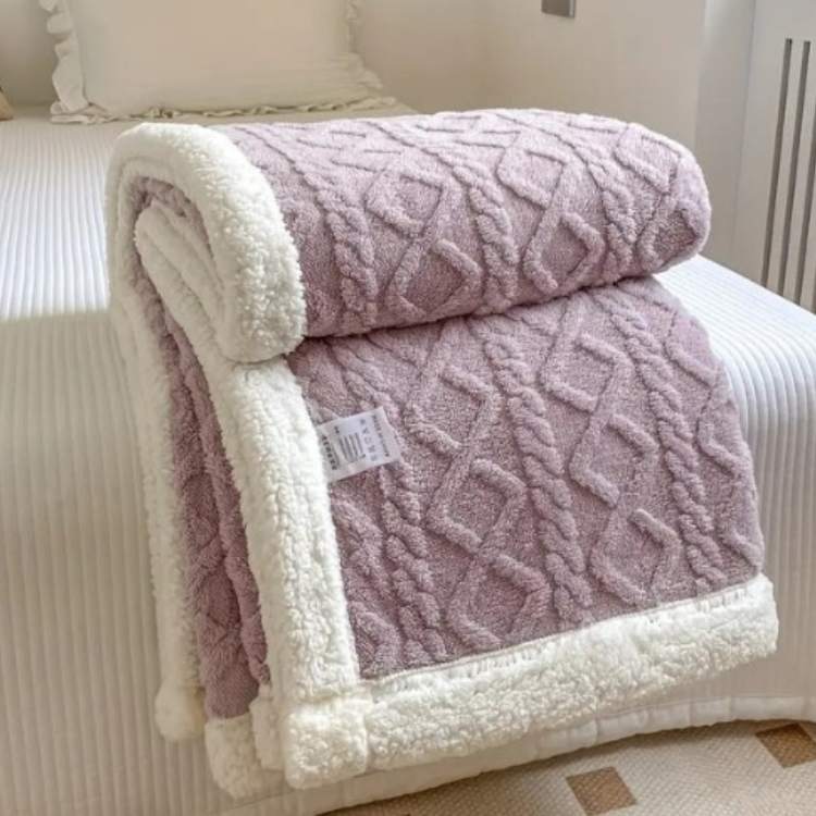 Sherpa Weighted Blanket - view 16