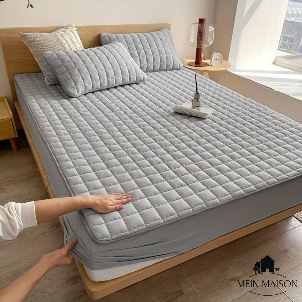 Waterproof Stretch Mattress Protector - view 6