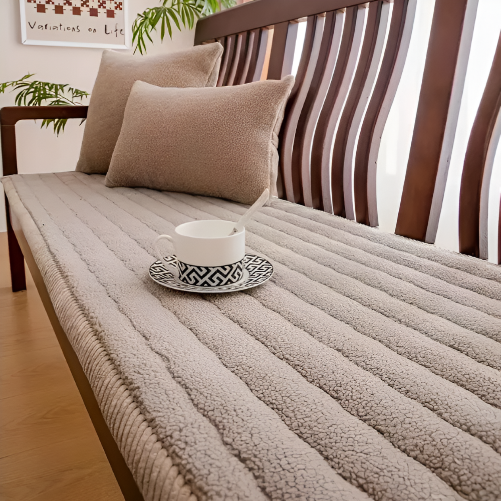 Non-Slip Pet Sofa Protector Cover - view 9