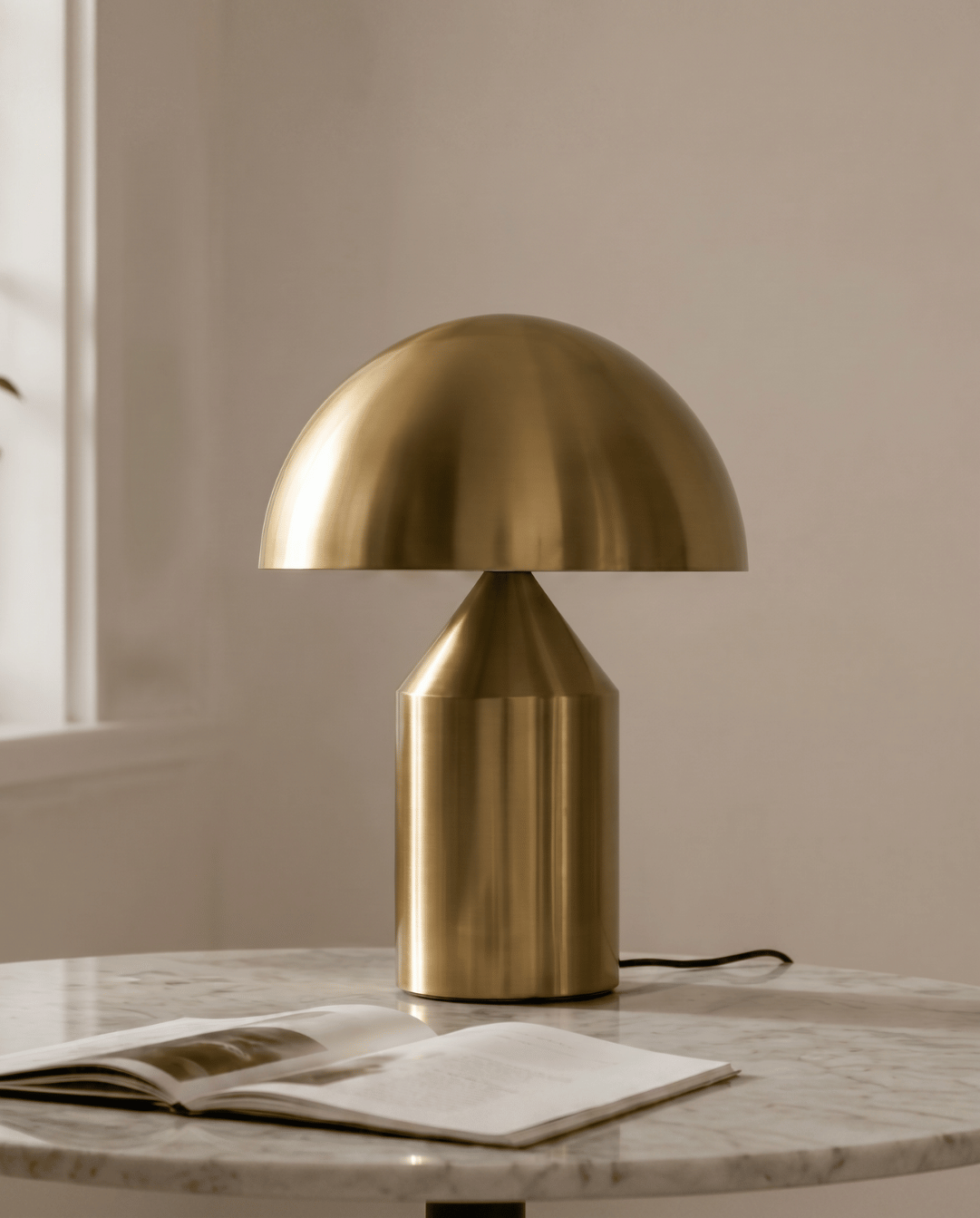 Gold aluminum mushroom table lamp