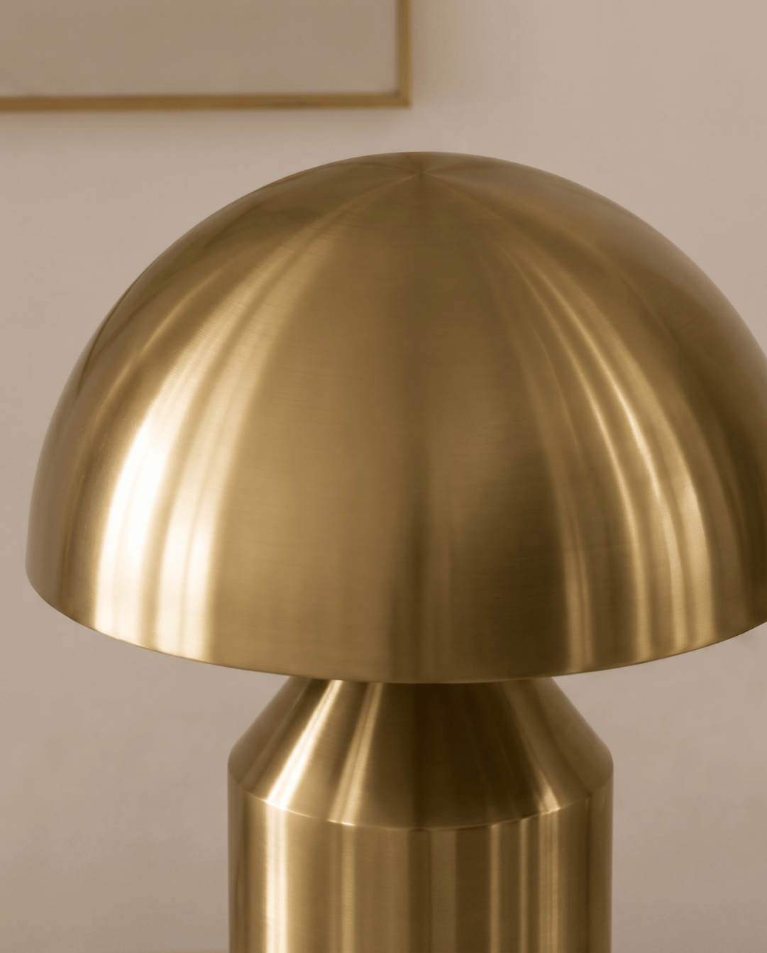 Gold aluminum mushroom table lamp - view 4