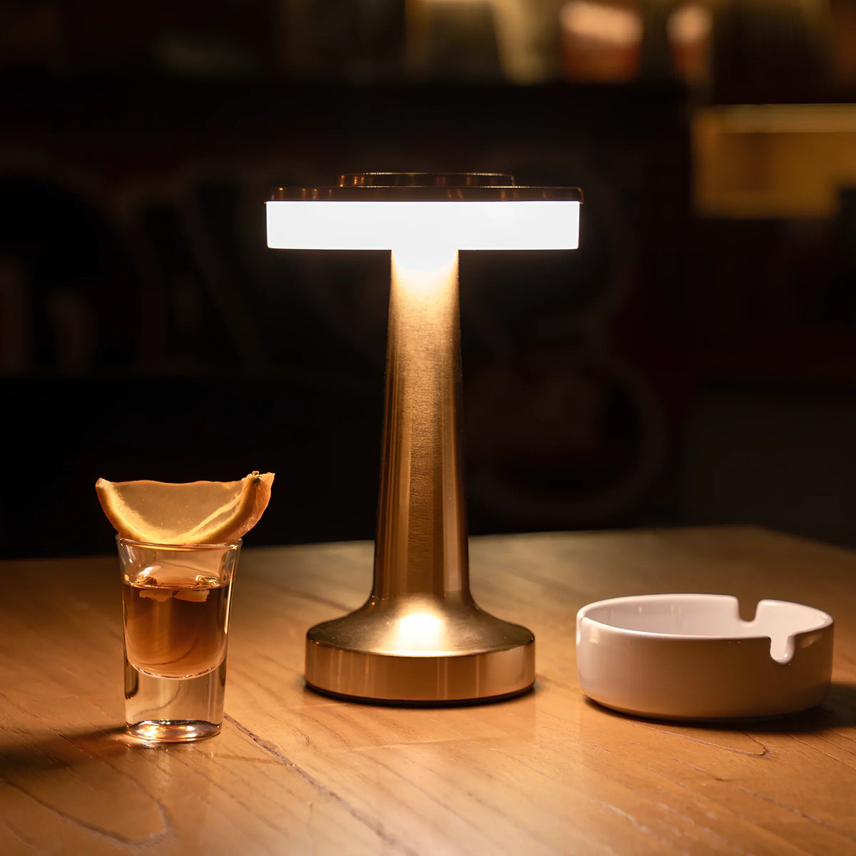 Cordless dimmable retro table lamp - view 17
