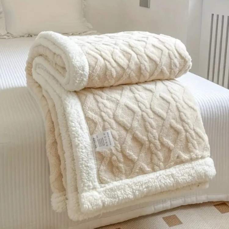 Sherpa Weighted Blanket - view 12