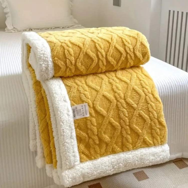 Sherpa Weighted Blanket - view 14