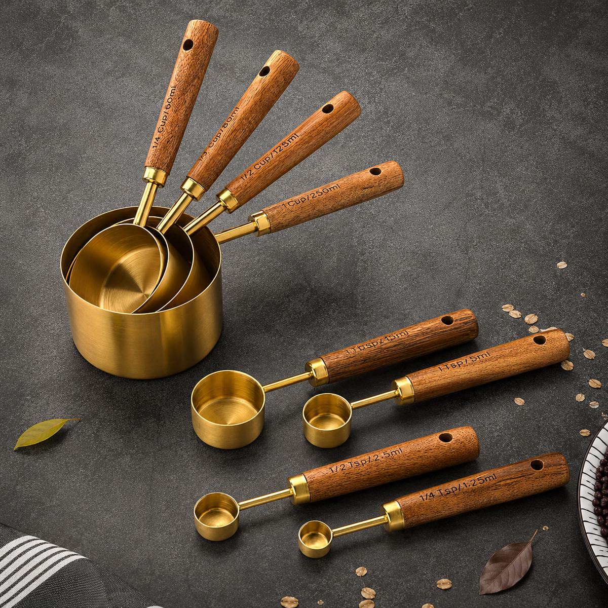 Measuring Cups and Spoons Set with Wooden Handles, 8 Pieces - view 4