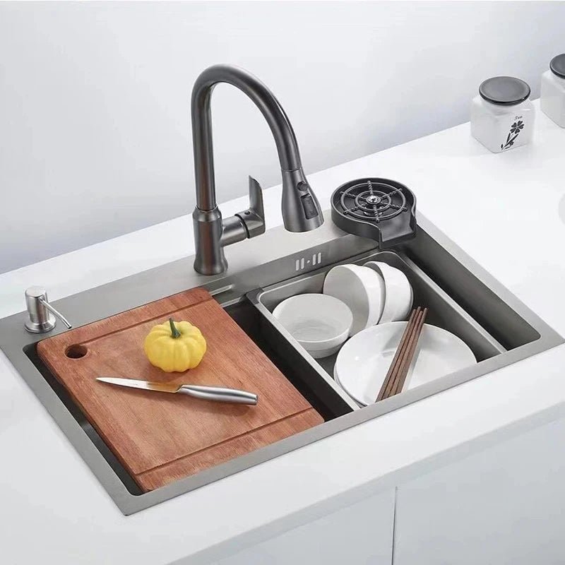 Pull-Out Kitchen Faucet with 360° Swivel Spout - view 4